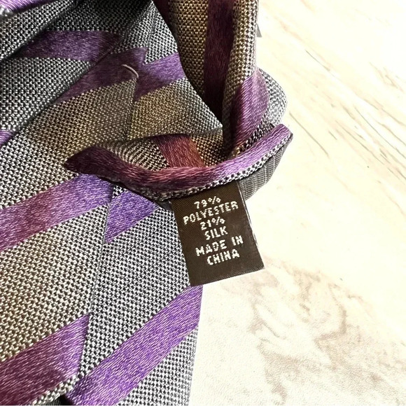 Alfani Neck Tie Krome Stripe Slim Plum/Gray - Picture 4 of 4